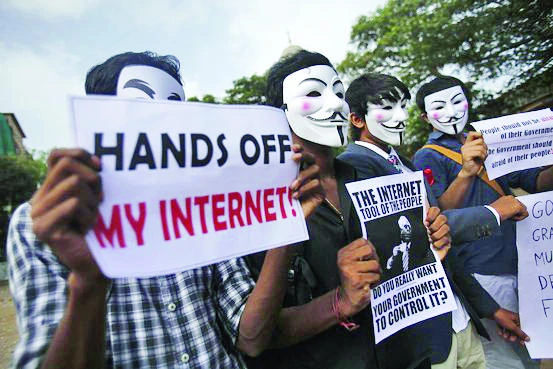 Indian top court strikes down free speech curbs