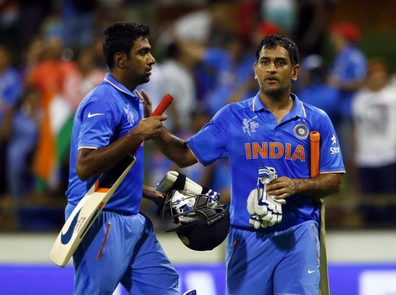 Dhoni hails rejuvenated Dhawan