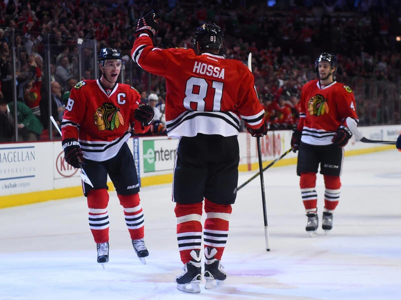Chicago hands Islanders fourth straight loss in NHL