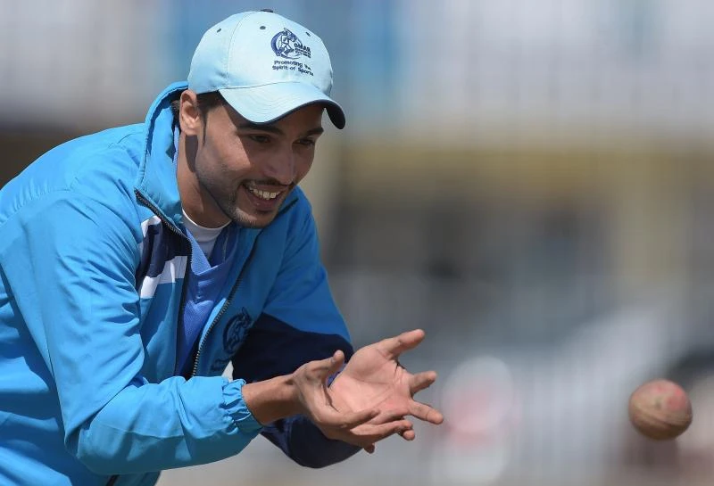 Comeback Aamer urges youngsters not to ‘destroy’ lives