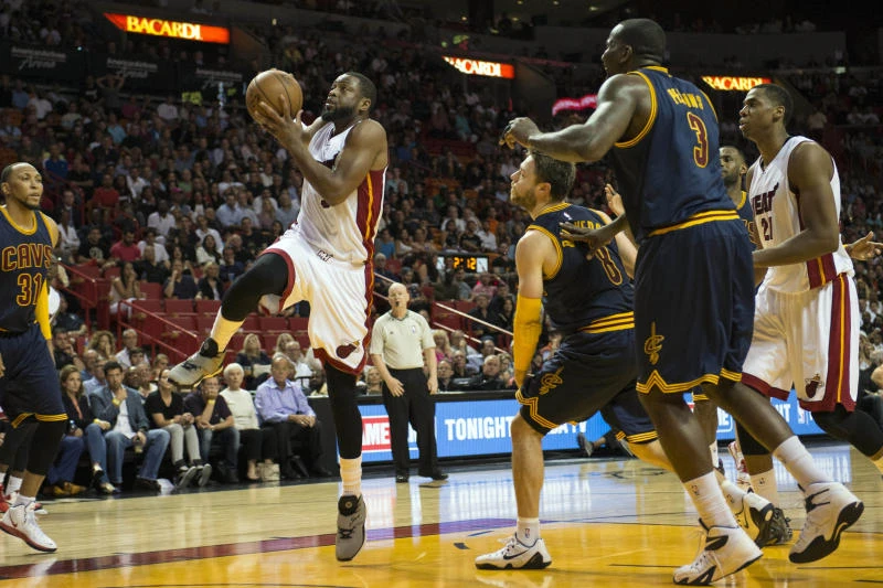 James and Cavs find Heat led by Wade too hot to handle