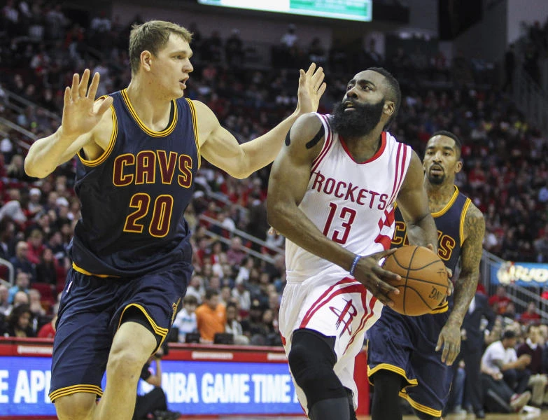 Harden (33 points) fires Rockets to OT win over Cavs