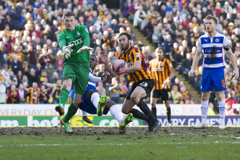 Reading takes Bradford to FA Cup replay
