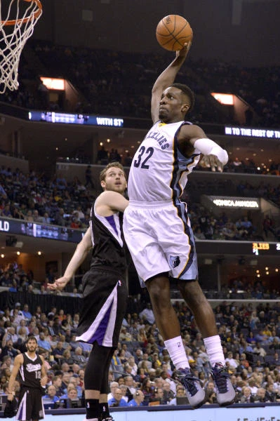 Grizzlies down Kings to end 3-game losing streak