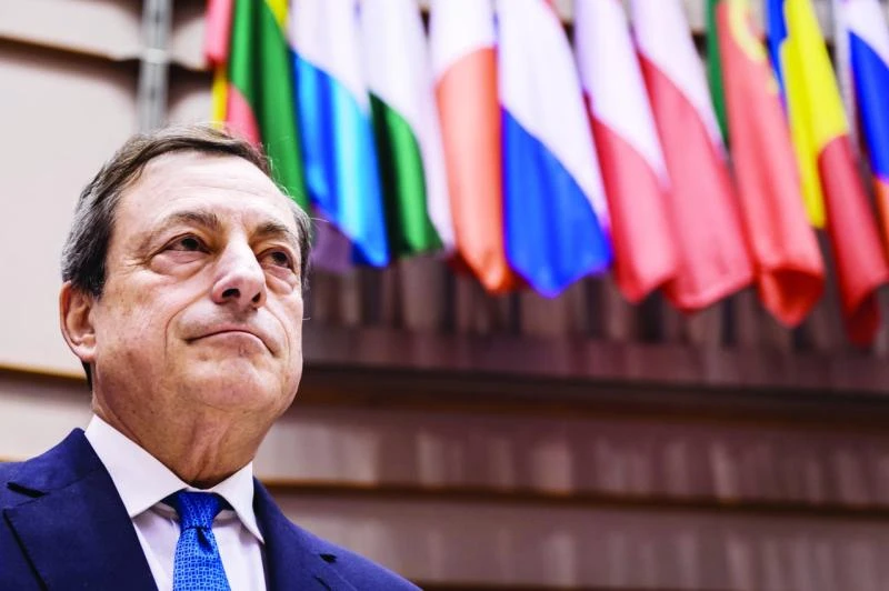 Euro zone deflation eases, unemployment drops