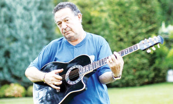 Turkey mourns death of iconic singer Kayahan