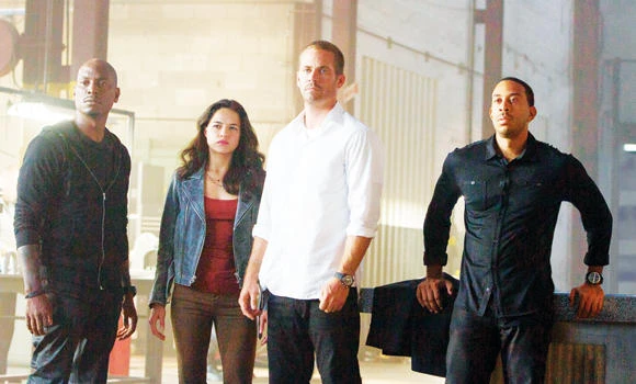 ‘Furious 7’ races to top of US BO