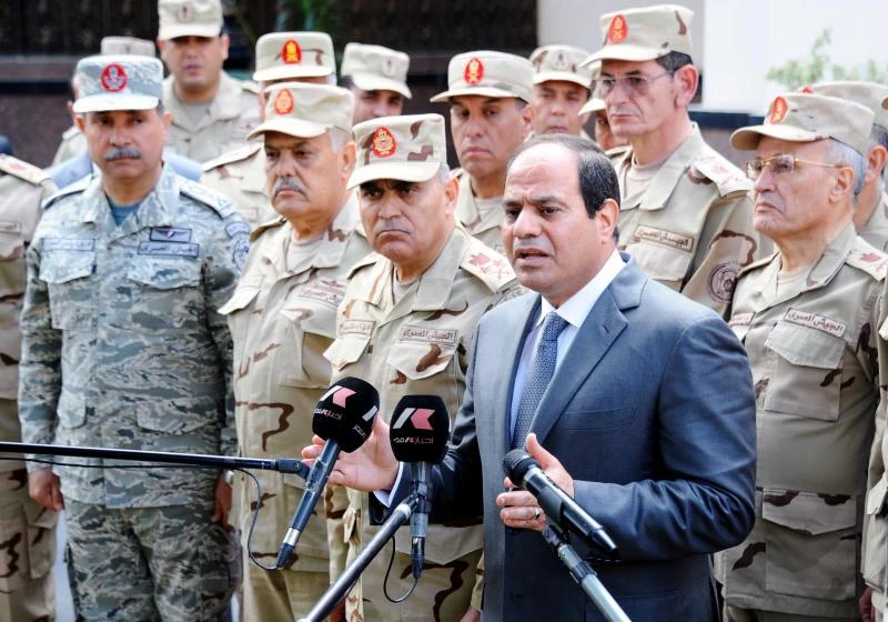 Sissi says securing Yemen’s key strait an Egypt priority