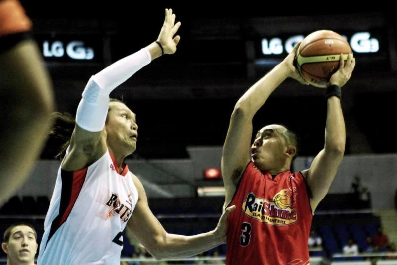 Rain or Shine sweeps Meralco to reach finals