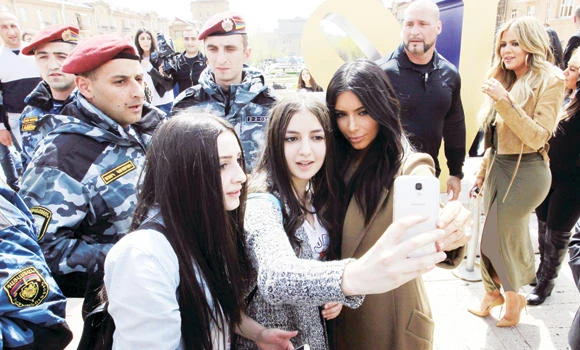 Kardashians not welcome in Hollywood