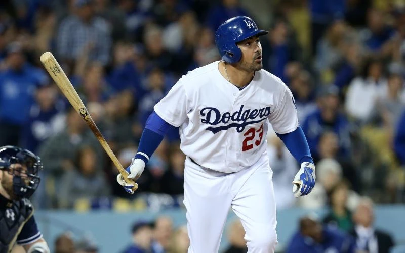 Gonzalez makes it 5 homers in 3 games as Dodgers beat Padres