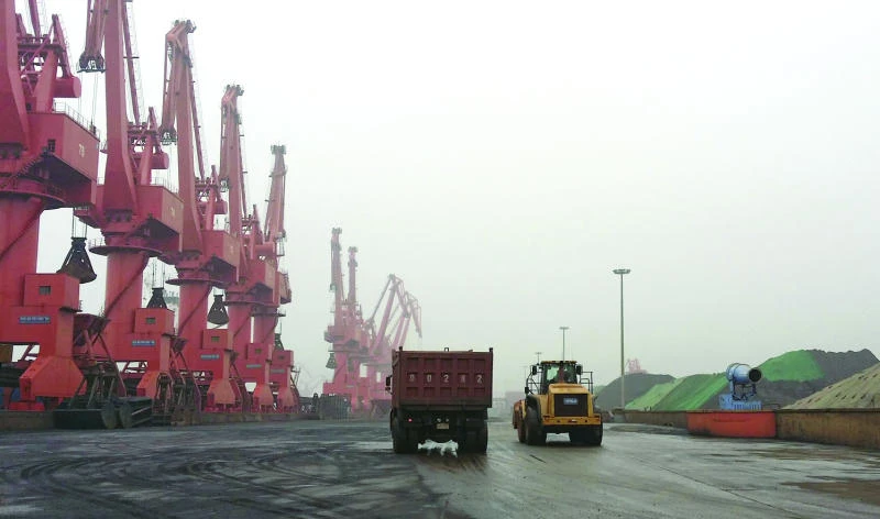 Iron ore in fresh crisis as forward prices crumble
