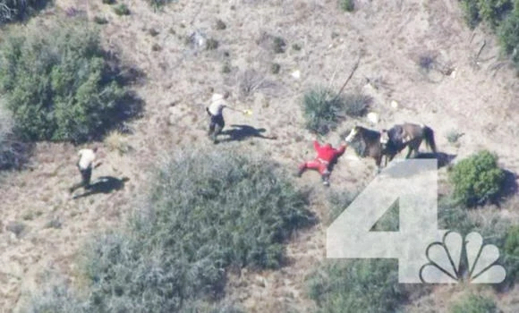 Video catches US deputies beating suspect
