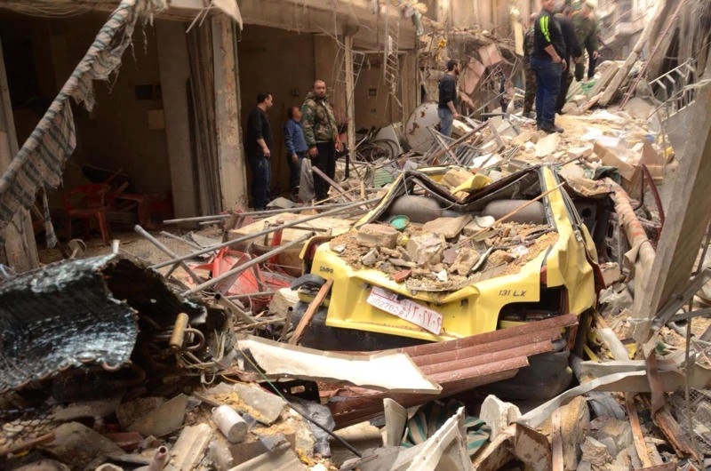 Syrian rebels shell Aleppo, killing at least 5