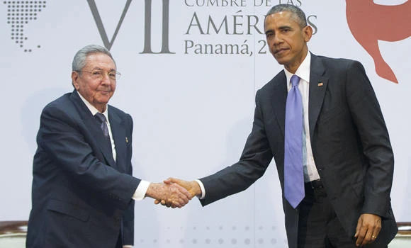Obama-Castro meeting overshadows anti-US line at summit