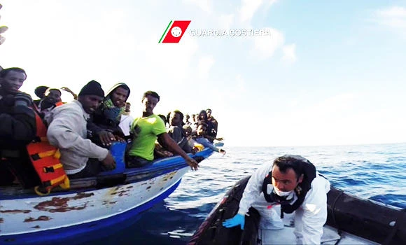 9 die as migrant boat sinks off Libya