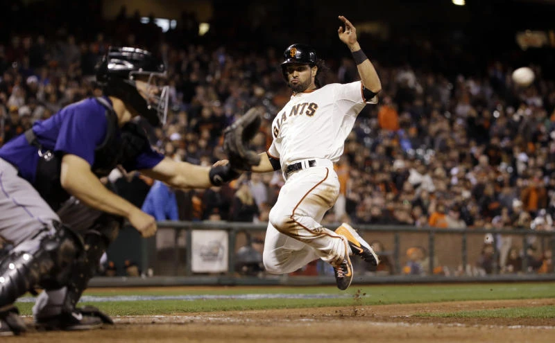 Rockies make several defensive gems to beat Giants