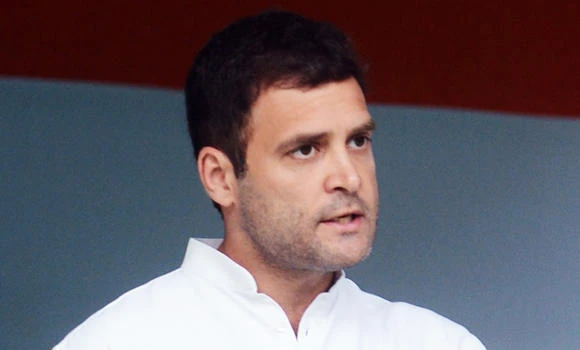 Return of Gandhi scion sparks media frenzy