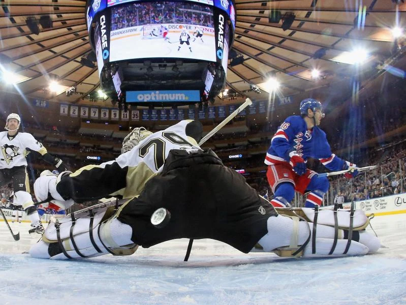 Rangers frustrate Penguins to open NHL playoffs