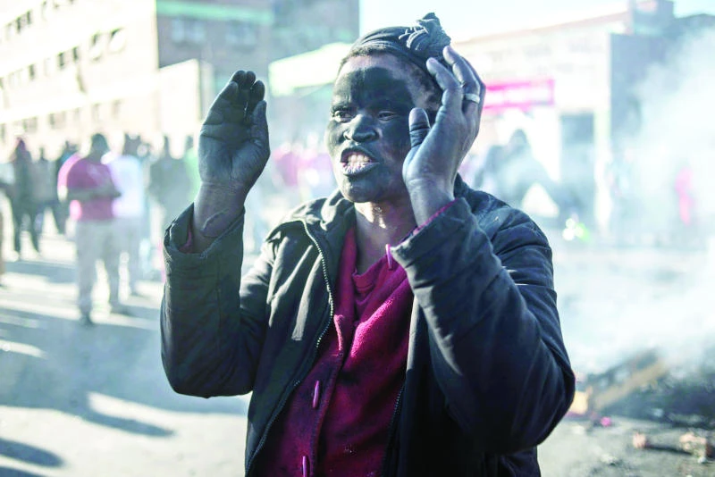Anti-immigrant attacks spread to downtown Johannesburg
