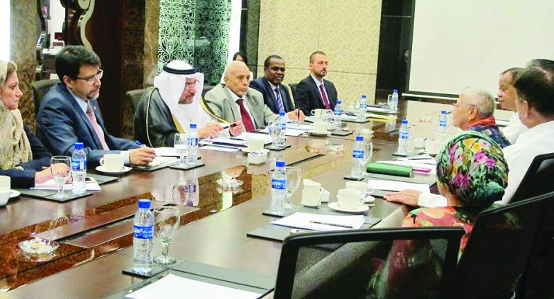 OIC chief on crucial peace mission in Philippines