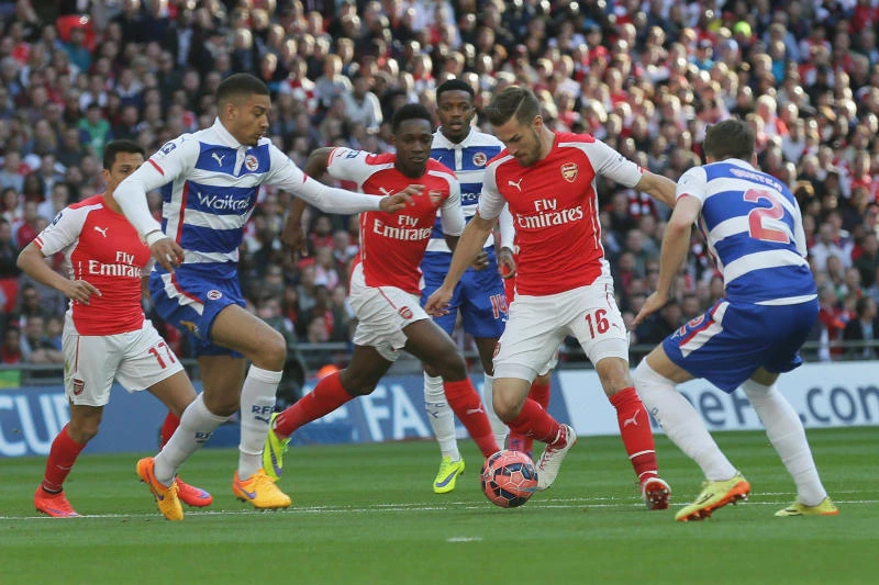 Federici howler sends Arsenal back to FA Cup final