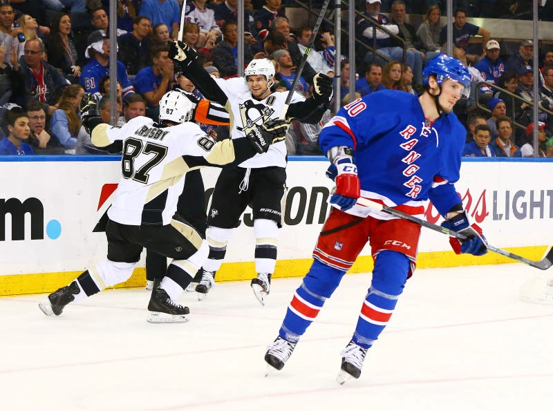 Penguins down Rangers to even playoff series 1-1
