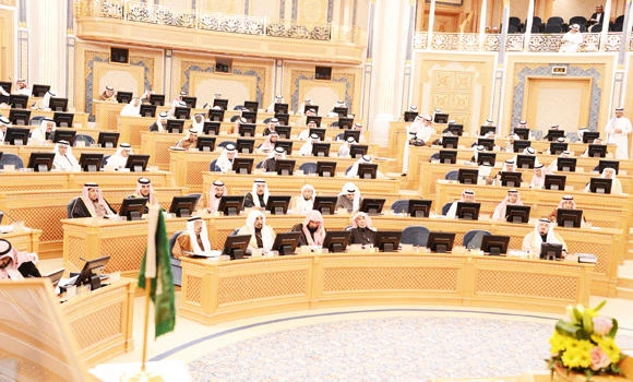 Shoura discusses voluntary military service proposal