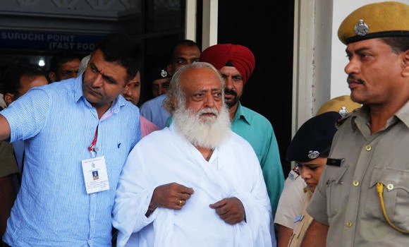 BJP’s Swamy to fight rape accused Asaram’s case