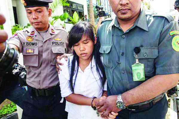 Sons to reunite with Filipina on death row