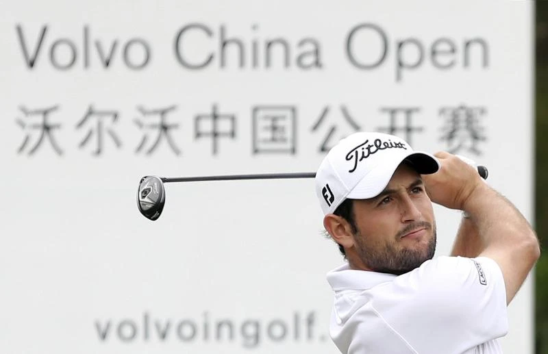 Levy within striking distance at China Open