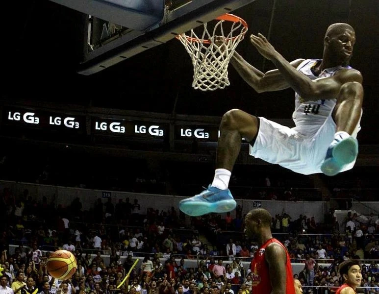 Texters ease past Painters to take lead