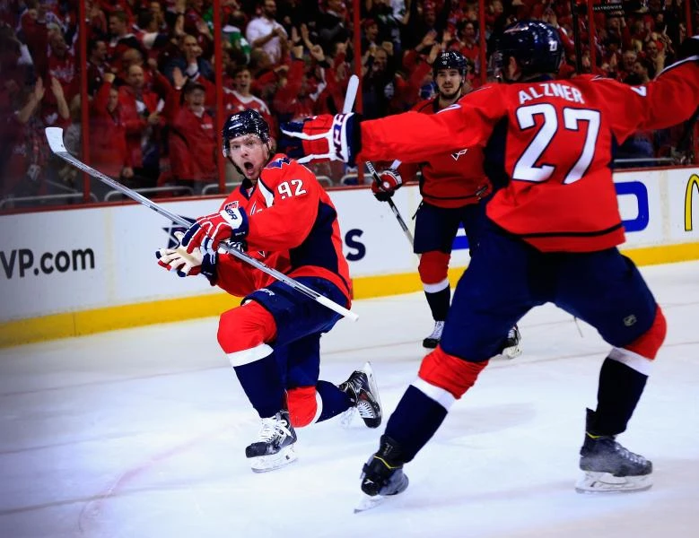 Capitals beat Islanders 5-1 to take 3-2 series lead