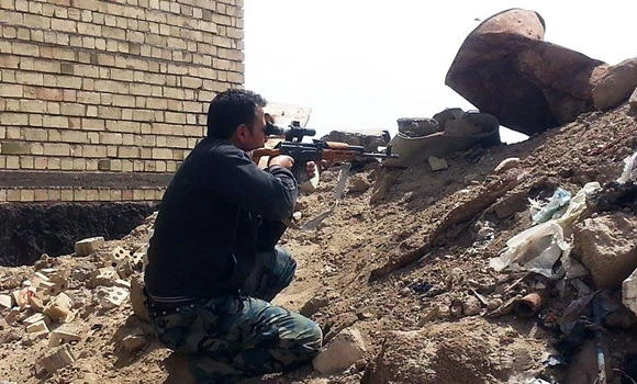 Iraqi army battles Islamic State militants near Fallujah