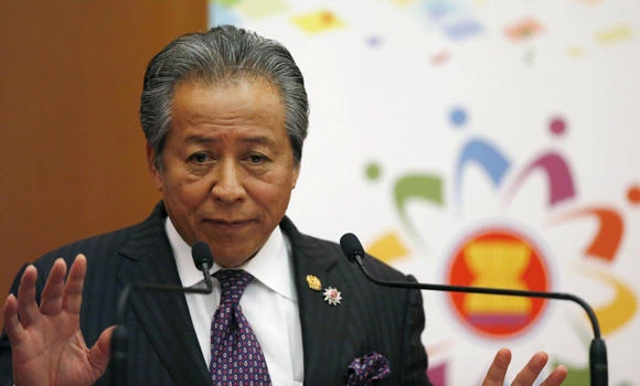 Malaysia police arrest terror suspects ahead of summit
