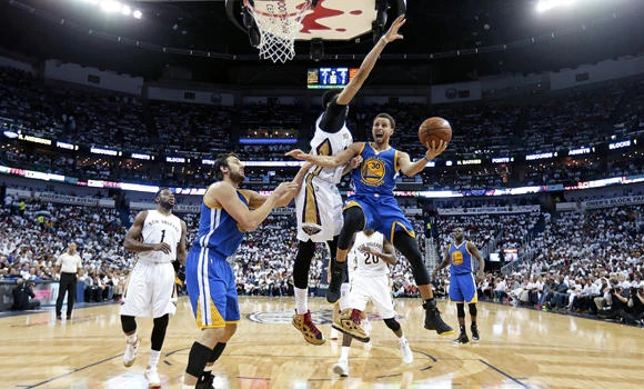 Curry too hot for Pelicans as Warriors sweep series