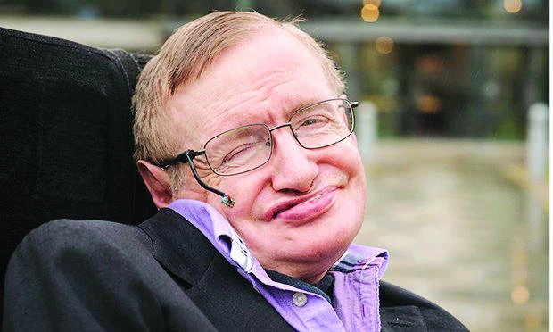 Zayn Malik is still in 1D, Hawking tells upset fans