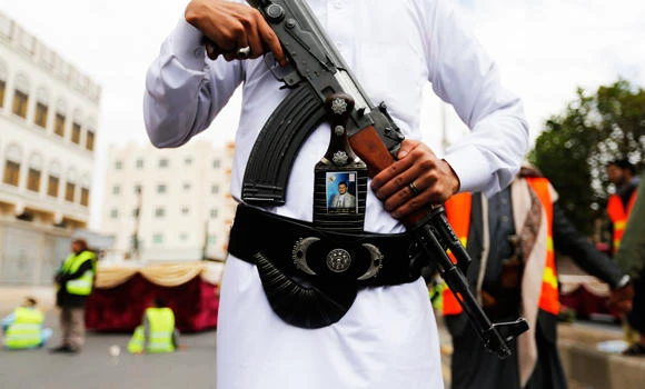 Houthis kill 12 civilians