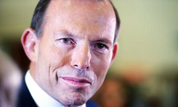 Aussies oppose Aboriginal community closures