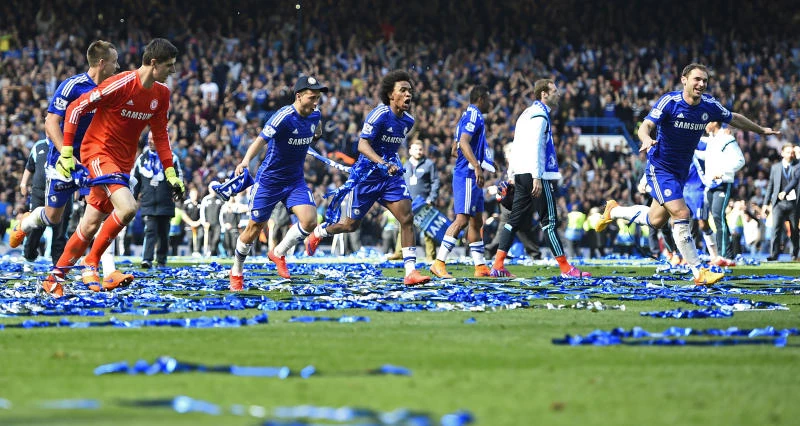 Blue is the color as Chelsea claims title