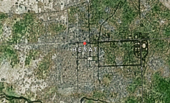 18 dead in Afghanistan bus crash