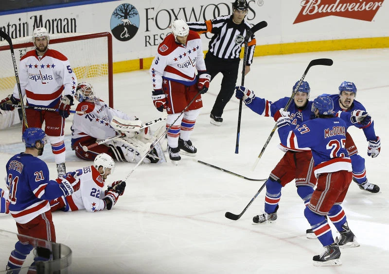 Rangers stay alive with 2-1 OT win on McDonagh’s goal