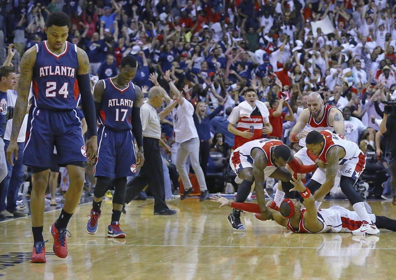 Pierce’s buzzer-beater lifts Wizards past Hawks
