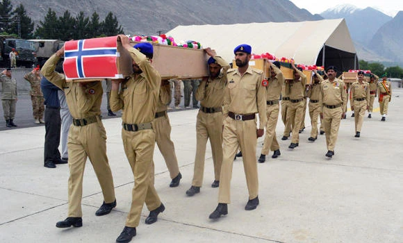 Video claims Taleban downed Pakistan helicopter carrying diplomats