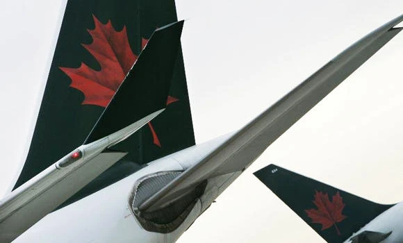 Air smiles: Canadian woman gives birth on flight