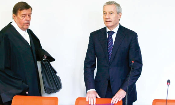 Deutsche Bank co-CEOs rule out stepping down