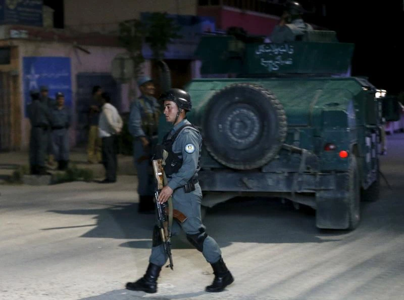Taleban kidnap 27 people at gunpoint on Afghan road