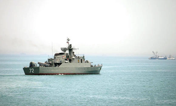 Showdown looms
as Iran ship nears Yemeni waters