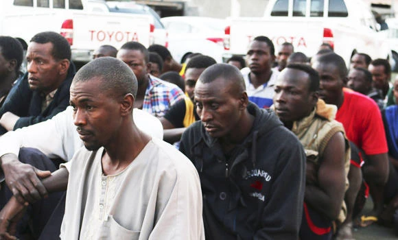 Libyan group detains 170 Tunisians