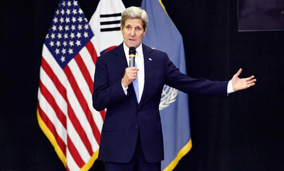 Kerry warns North Korea of fresh sanctions